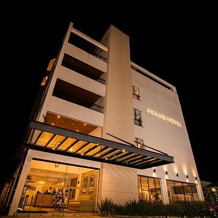 אמפארו Prado Hotel מראה חיצוני תמונה
