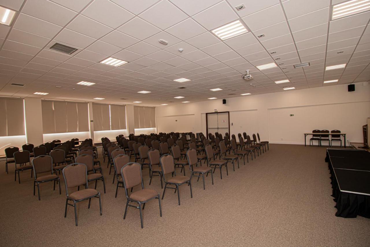 אמפארו Prado Hotel מראה חיצוני תמונה
