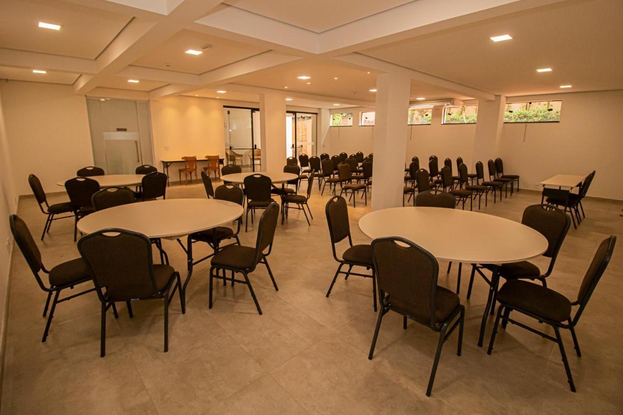 אמפארו Prado Hotel מראה חיצוני תמונה